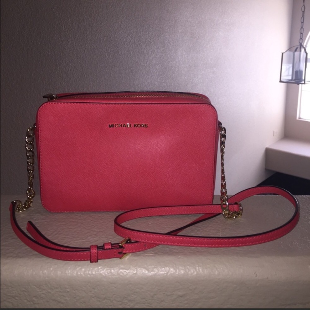 SOLD!! Michael Kors crossbody